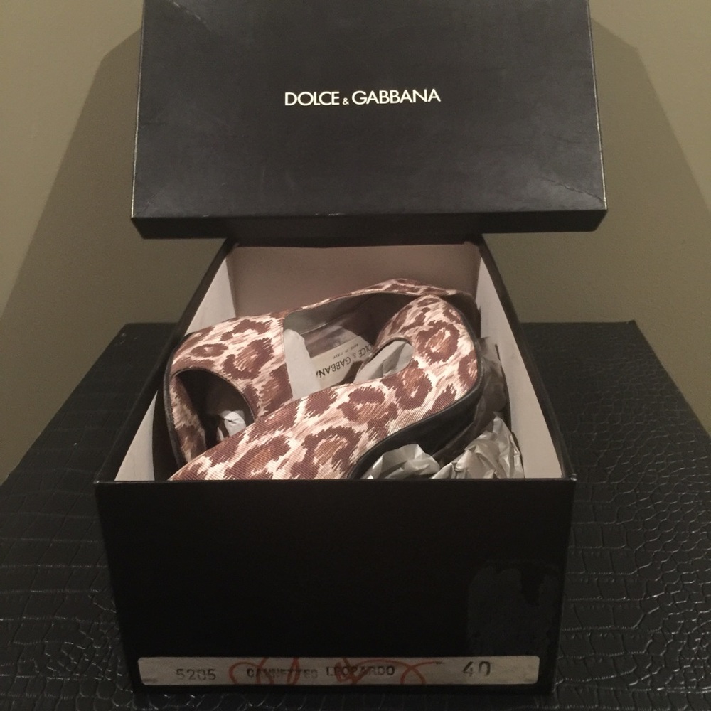 VINTAGE DOLCE & GABBANA animal print HEELS - Picture 6 of 8